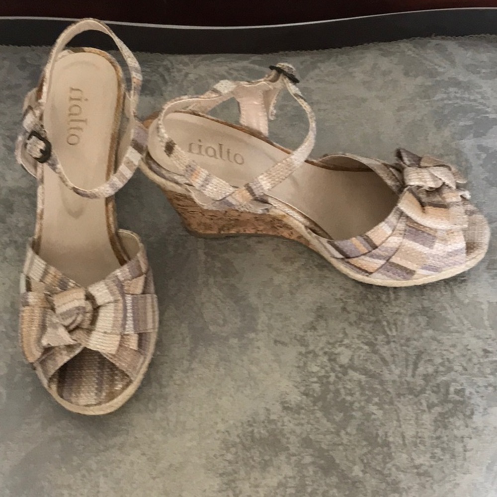 Rialto brand 2 “cork wedge.NWOT